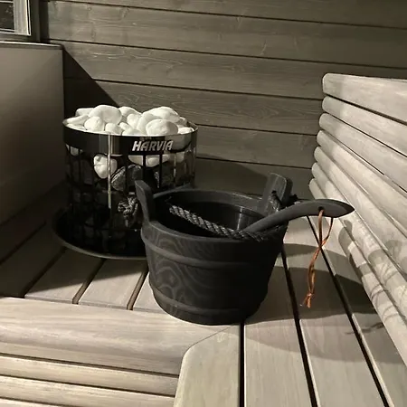 Parjankievarintie With Loft And Sauna Appartamento Syöte